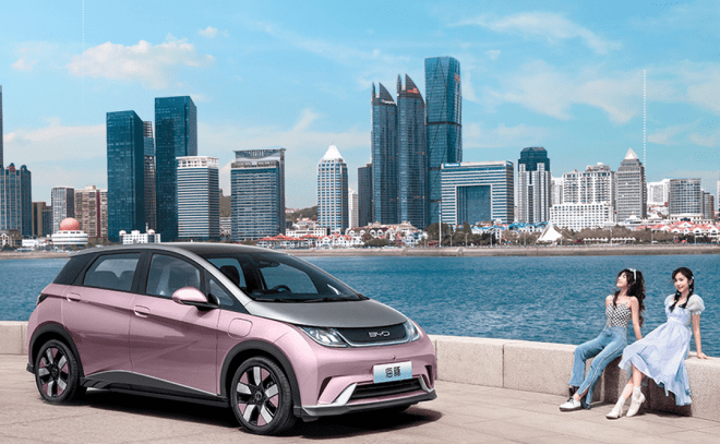 �ȁ��Ϻ������N��20�f������Ů܇��������