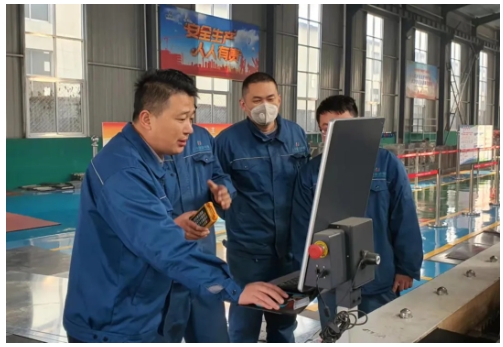 ϲ������Դ����аl(f��)�����������ϲ�@���f�е��ߌ�